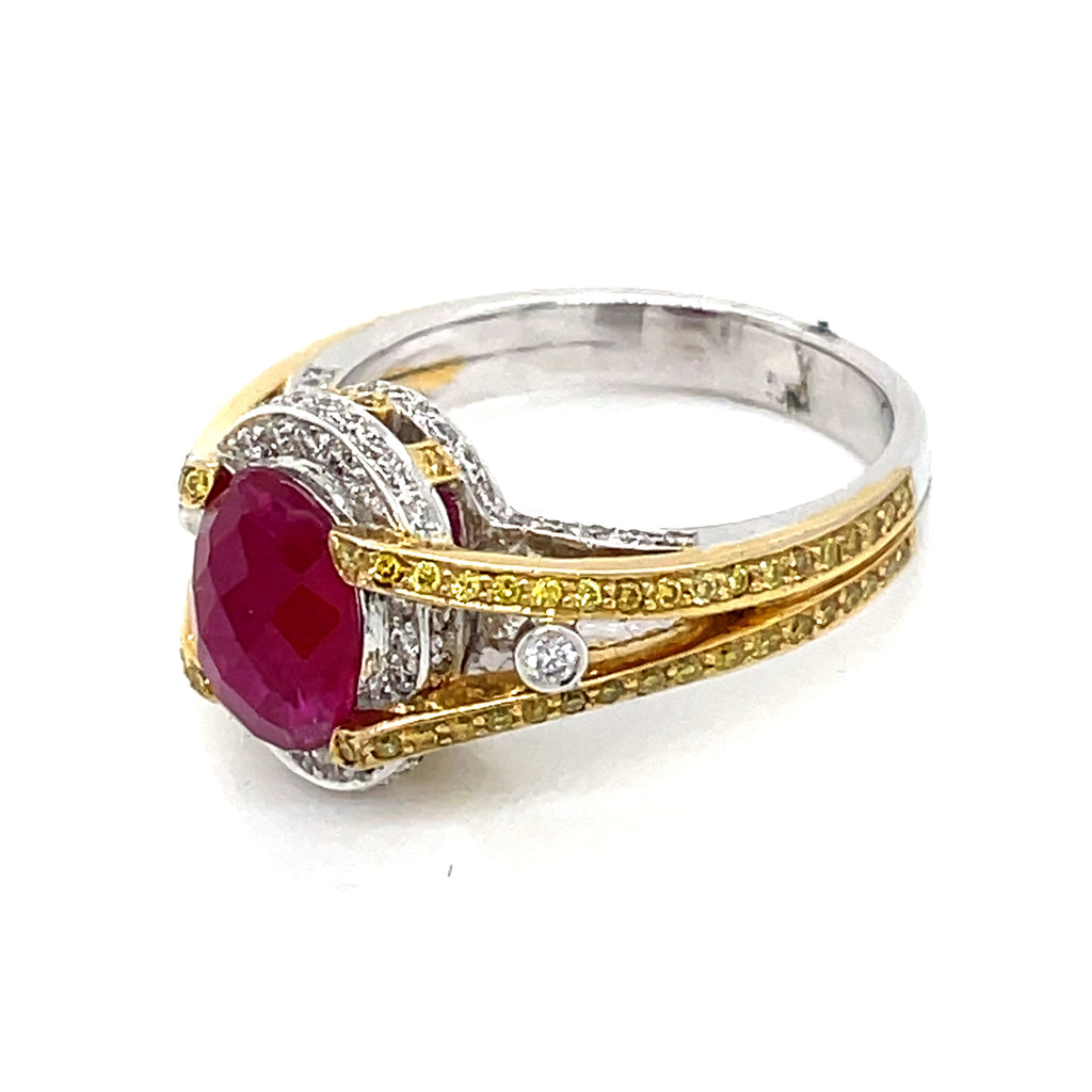 Ruby faceted buff top 18 K white and yellow gold Engagement ring