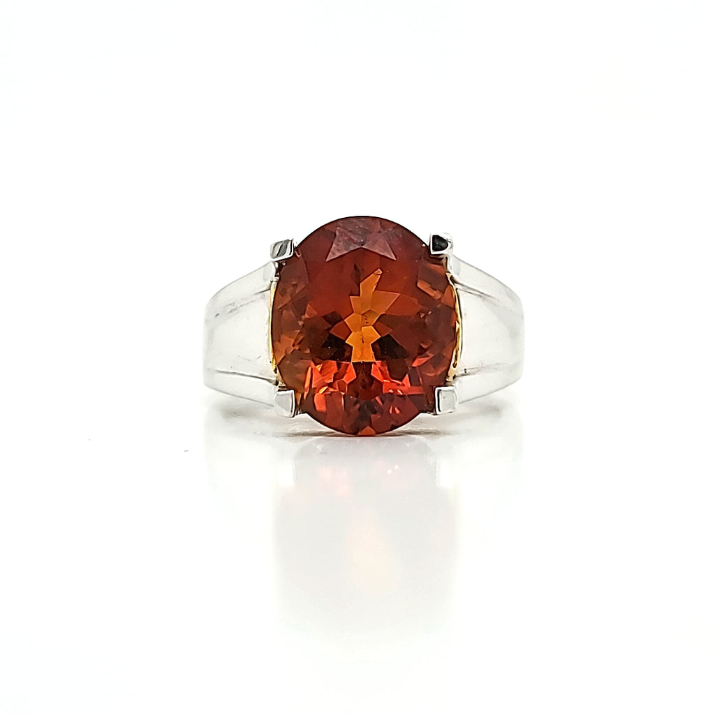 Citrine and Diamond Engagement Ring in 18 K Gold
