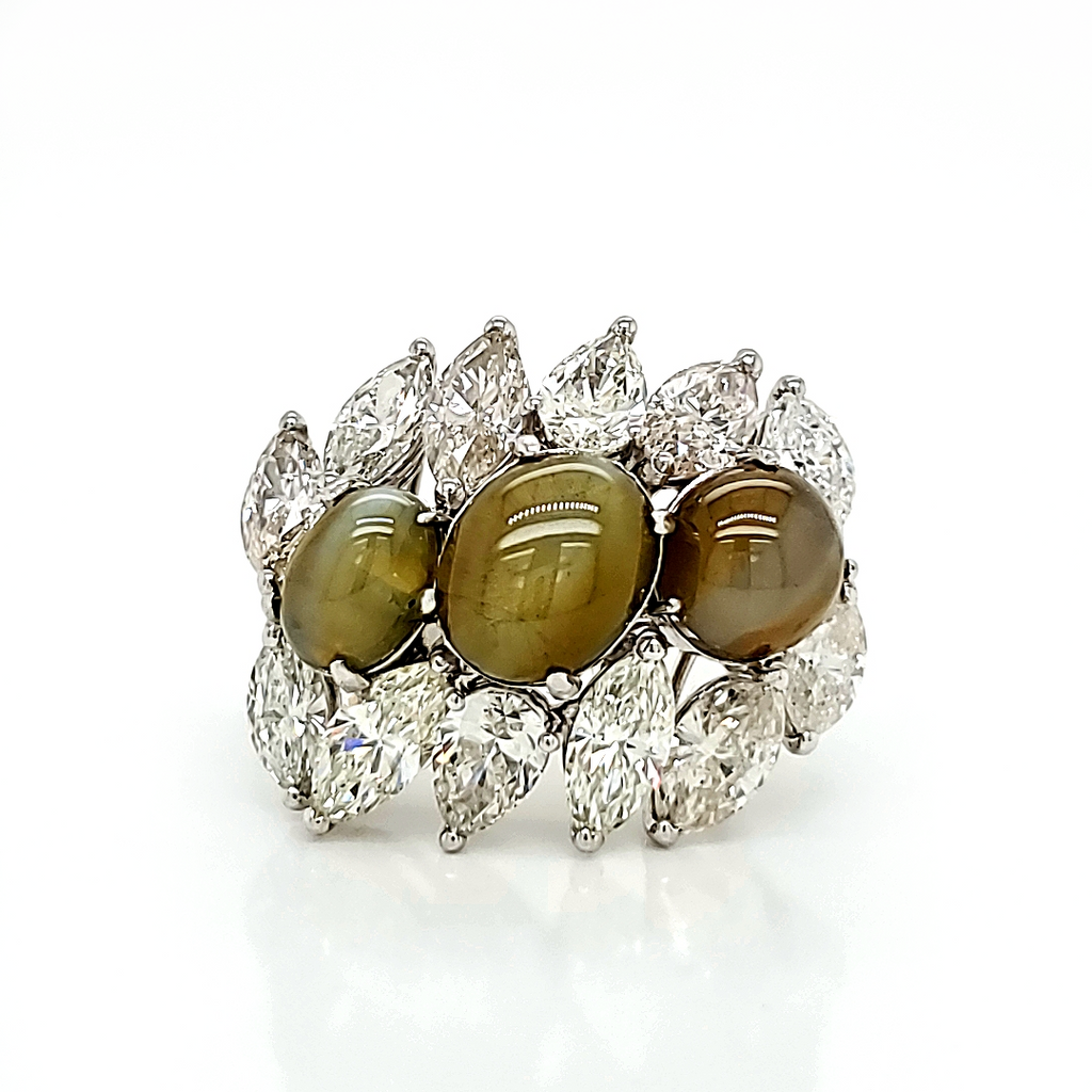18k White Gold Cat’s Eye Cts 10.1 Diamond Engagement Ring