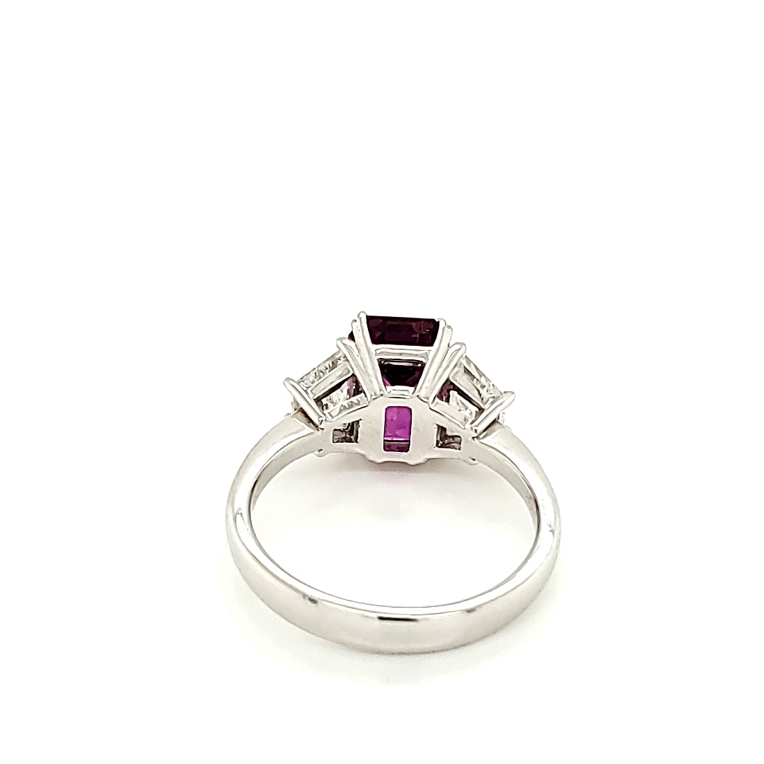 GRS Certified Cushion Vivid Pink Sapphire Cts 2.32 Half Moon Diamond Engagement
